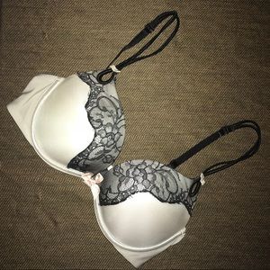 VS “Gorgeous” push-up bra